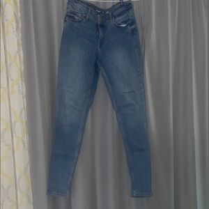 Old Navy Women's Skinny Jeans in Blue